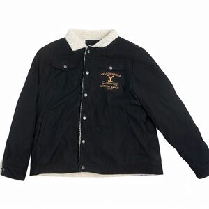 Yellowstone Dutton Ranch Sherpa-Lined Jacket – Black